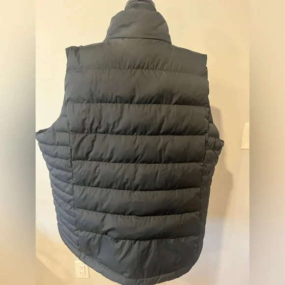 Lands‎ End Men’s size XXL 2XL Black Puffer Vest Winter - Picture 2 of 3